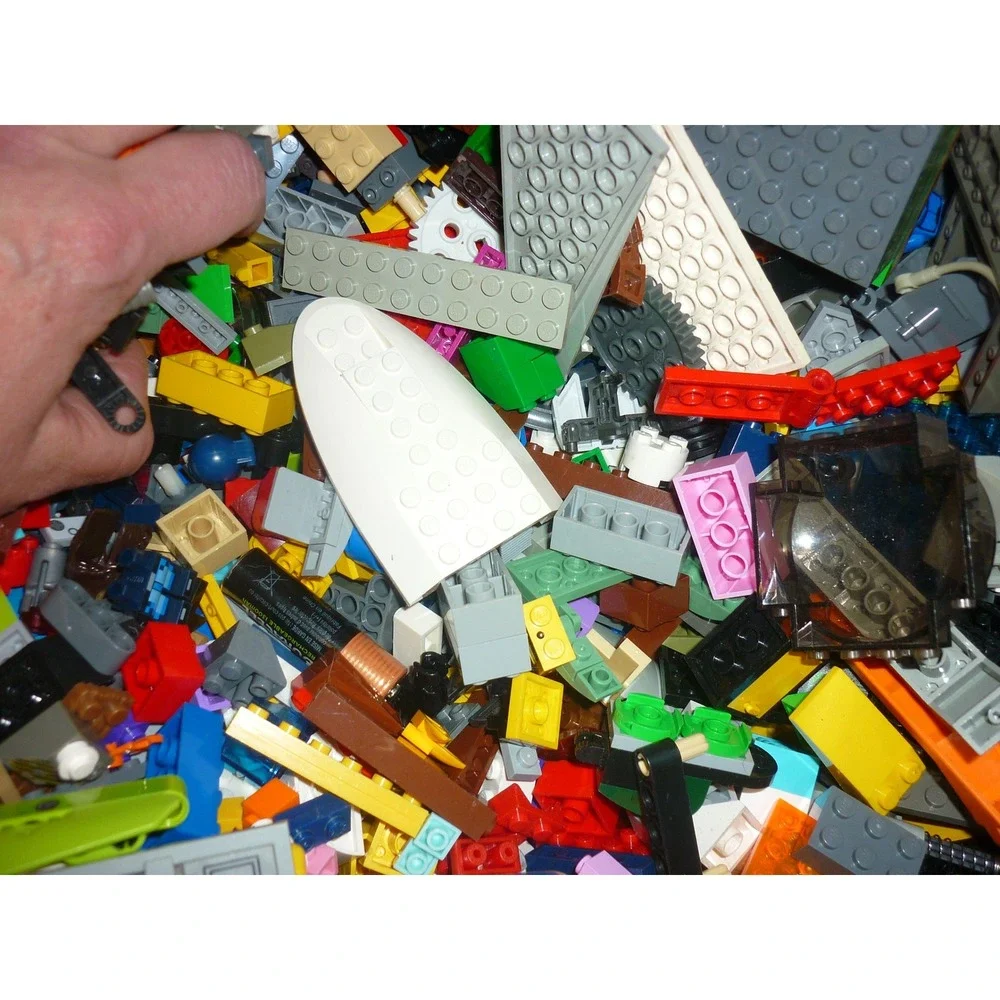 LEGO Bulk Mixed Lot‎ Bricks Plates Wheels Gears Technic Space City Assorted 5lb
